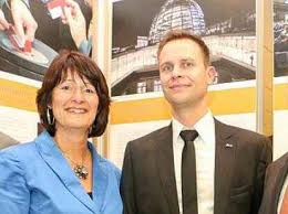 Bundestag stellt sich in Ausstellung vor