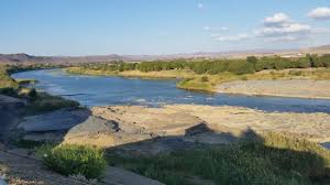 Er fließt durch lesotho und südafrika. Aussicht Auf Oranje River Bild Von Felix Unite Provenance Cabana Accommodation Noordoewer Tripadvisor