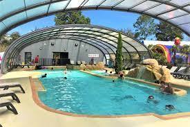 piscine interieure chauffee camping les iles hudimesnil normandie piscine camping normandie vacances camping normandie camping promenade en bateau