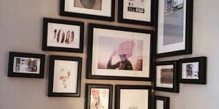 Photolijsten Ikea Creatief Aan De Muur Diverse Maten Lijstjes Gebruikt Similar Goruntuler Ile Duvar Dekorasyonu Duvar Dekorasyon