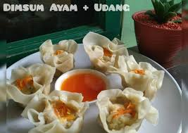 Resep dimsum ayam udang kukus sederhana spesial manis gurih asli enak. Rahasia Membuat 372 Dimsum Ayam Udang Bikin Ngiler Resepi Viral