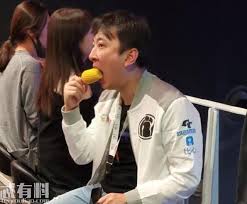 Search for text in self post contents. ç»§åƒçƒ­ç‹—ä¹‹åŽçŽ‹æ€èªåˆè¢«æ‹åˆ°åƒçŽ‰ç±³ ä»–çš„è¡¨æƒ…åŒ…ä¹Ÿæ˜¯è‡ªæˆä¸€æ´¾ å¿'æœ‰æ–™