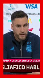 Nicolas Nombre En 3d Pelota