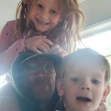 Eddie Wiley Morales (@edd.w.morales) • Facebook