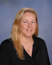 Karen Moultrie's Instagram, Twitter & Facebook