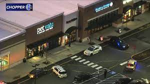 Store locations in philadelphia, ms. Man Suffers Graze Wound After Shooting At Pet Store In Brookhaven Pennsylvania 6abc Philadelphia