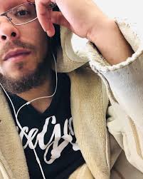 KENNETH Kain Robinson (@kennethkainrobinson) • Instagram photos and videos