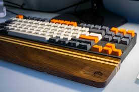 Wood Mechanical Keyboard Wrist Rest Palm Rest Etsy Keyboard Wrist Rest Keyboard Wrist Rest