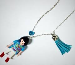 Collier Playmobil Figurine Playmobil Sur Chaine Argentee Perle Cœur Pompon Bijou Fantaisie Playmobil Pendentif Playmobil Bleu Argente In 2020 Tassel Necklace Necklace Jewelry