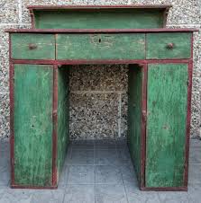 Schreibtisch und sessel restaurieren , preise, hornstein / vorištan. Schreibtisch Aus Dem 700er Mit Schubladen Bemalt Und Zu Restaurieren Antiquita Ten Auf Anticoantico