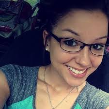 Danielle Hysell's Instagram, Twitter & Facebook