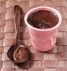Petits Pots De Creme Au Chocolat Noir Recette Petits Pots De Creme Au Chocolat Creme Au Chocolat Recettes De Cuisine