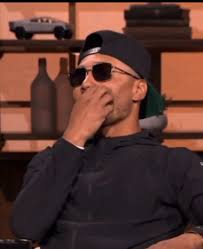 No Confío en Nadie: Reflexiones para el Año Nuevo 2025