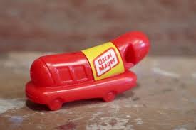 People will be allowed to take photos with the vehicle, answer trivia questions, and will receive a free wienermobile whistle. Ct 140916 06 Oscar Mayer Wienermobile Whistle Jack S Mart