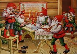 Ladda ned fantastiska gratis bilder om tomte. Swedish Christmas Tomtenissar God Jul Christmas Gnome Christmas Postcard Scandinavian Christmas