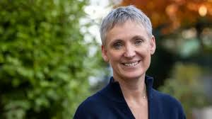 Sacked S4C boss Sian Doyle slams chairman in government letter