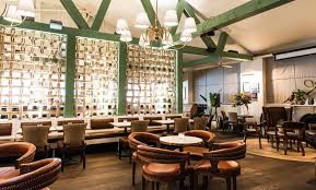 These are our favourites, ranging from casual spots, to table service venues. Cool Sydney Bars 2020 Edition