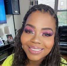 Tisha Hatch's Instagram, Twitter & Facebook