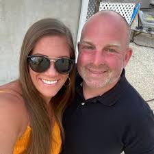 Allen Grosholz (@agrosholz1985)