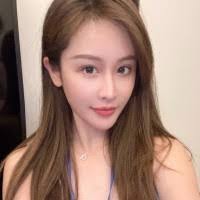 Lydia Valdez's Instagram, Twitter & Facebook