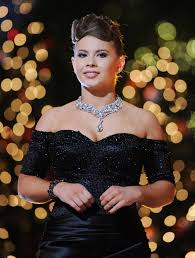 Bindi irwin, national treasure/animal whisperer has made her u.s. Bindi Irwin Dancing With The Stars Finale In Los Angeles 11 24 2015 Celebmafia