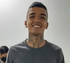 Juan Trochez's Instagram, Twitter & Facebook