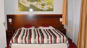 Schokokeks hat orient expresso in 52062 aachen bewertet. Rosenpark Laurensberg Superior Hotel Aachen Holidaycheck Nordrhein Westfalen Deutschland