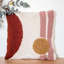 Coussin Decoratif Portzic Brode Et Cousu A La Main 40 X 40 Cm Non Dehoussable Rembourrage E Punch Needle Embroidery Punch Needle Punch Needle Patterns