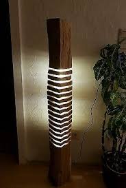 Stehlampe Holzscheit Lampe Holz Design Rustikal Stimmung Unikat Handarbeit Lampe Holz Design Stehlampe Holz Stehlampe