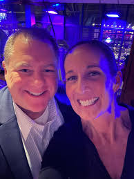 💬 “Yo! Steph, Dray, where are you guys? We've been waiting forever!” 💬  “Hold up, we're almost there. We're a bit late 'cause Draymond almost  punched some dude when we got off