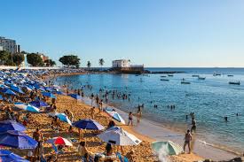 Praia do Porto da Barra, em Salvador, será fechada para simulado de acidente aéreo