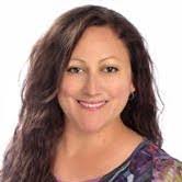 Julie Cantu's Instagram, Twitter & Facebook