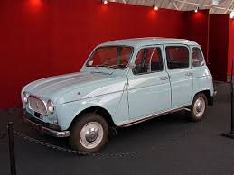 Renault 4 I Had 3 Of These Us 4 Kids 2 Canoes And Equipment Oldtimer Autos Oldtimer Autos