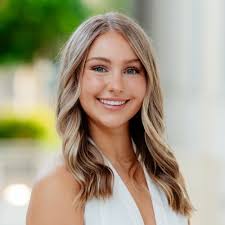 I am very excited to announce that I have accepted an offer as an External  Communications intern at Pfizer in New York City for Summer 2023. This  opportunity will allow me to