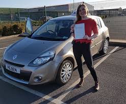 Cei doi nu au altă familie și sunt inseparabili. Lasttj Blog