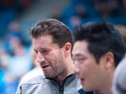 Sandnes-treneren med hårføner etter stortap: