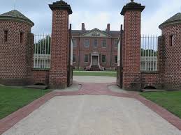The gardens are so lovely, especially in the spring with tulips everywhere. North Carolina History Center Tryon Palace Historic Site And Gardens In New Bern North Carolina Kid Friendly Attractions Trekaroo