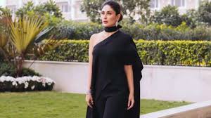 Добавлено фото в альбом • kareena kapoor khan|карина капур кхан. Kareena Kapoor Khan To Soon Join Instagram But Conditions Apply