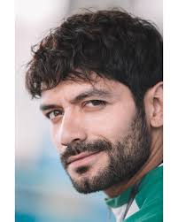 CHRISTIAN VAZQUEZ added a new photo.