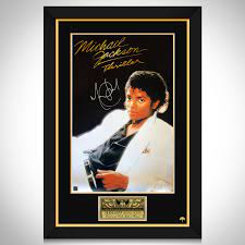 Please advise frame style on your order form. Michael Jackson Limited Signature Edition Studio Licensed Movie Mini P Rare T