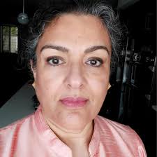 Can I cash my cash back cheque at Costco customer service?