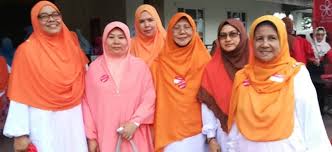 .kelantan part 1, live ceramah pakatan harapan menuju kelantan baru, live ceramah pakatan harapan ppbm di kelantan 15 3 2017, bersama dato husam musa dialog rakyat pakatan harapan tumpat, live ceramah pakatan harapan di seberang pasir mas salor kelantan, bukan amanah dap punca. Angka Angkatan Wanita Amanah Negara Kelantan Awan Klate