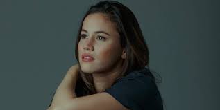 The Crown' é a indicação de Luiza Braga