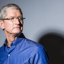 Could Donald Trump really get Apple to 'build a big plant' in the US?