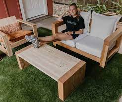 Make your own outdoor coffee table with a concrete top! Diy Outdoor Coffee Table 8 Steps With Pictures Instructables
