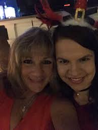 athena argyropoulos (@queenienina)