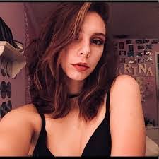 Amanda Albaugh's Instagram, Twitter & Facebook