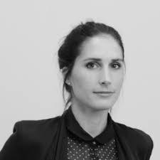 Denise Popp's Instagram, Twitter & Facebook