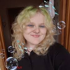 Jill Acker's Instagram, Twitter & Facebook