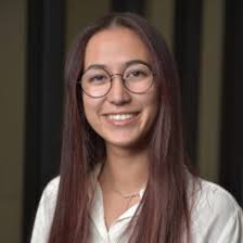 Amanda Chavez's Instagram, Twitter & Facebook